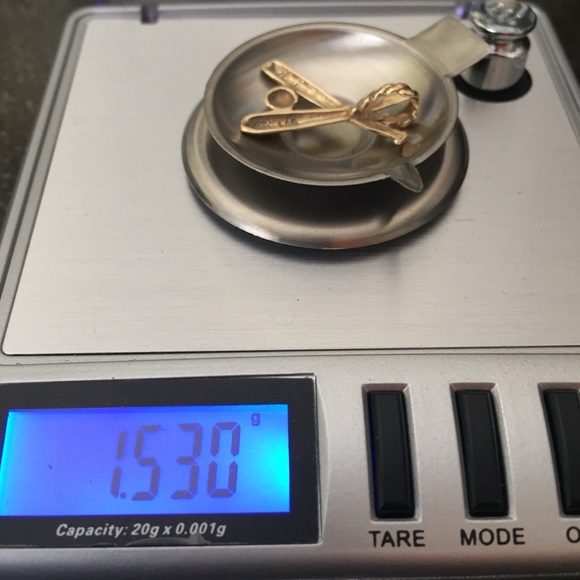 Genuine 14k Yellow Gold Baseball Softball Charm - Picture 5 of 5